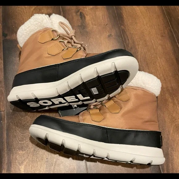 SOREL Explorer Carnival Waterproof Boot with Faux Fur Collar NEW - Picture 14 of 16